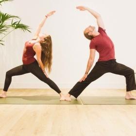 Michelle en Christian yogadocenten bij ANNA yogacentrum Arnhem